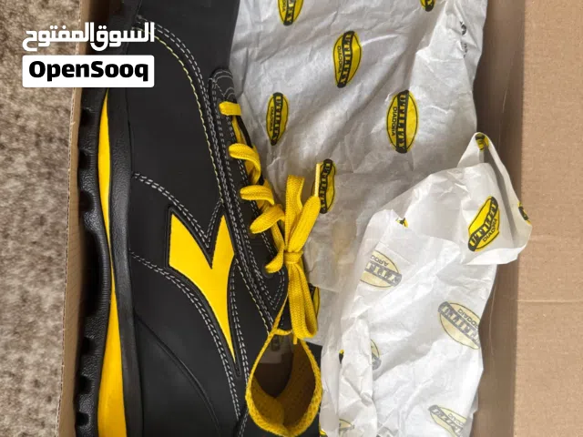 سيفتي ديادورا إيطالي أصلي Diadora Utility (جديد بالباكو) - مقاس 44