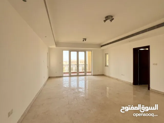 2 BR Spacious Apartment in Muscat Hills