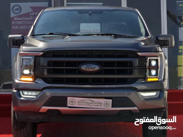 فورد F150 2021 Lariat الفل مواصفات تسجيل جديد بحادث جدآ بسيط مع الضمان الكامل والسعر يشمل سرفس فرصة.
