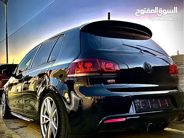 مديل 2011  جير عادي  جير ماتور ألف ألف رخصه وتامين