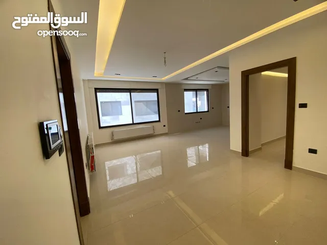260 m2 3 Bedrooms Apartments for Sale in Amman Khalda