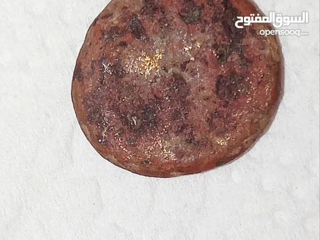 عملة قديمة عملة برونزية رومانية قديمة جدا حقبة ( ما قبل الميلاد )