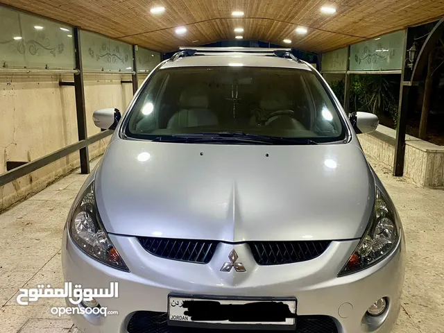 Used Mitsubishi Grandis in Amman