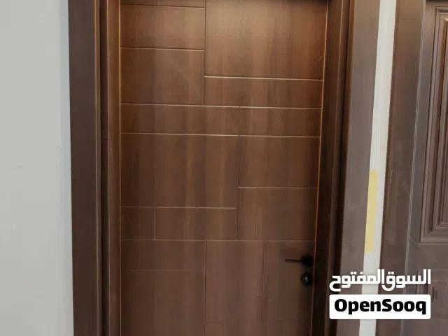 دار 225م طابقين كراج حديقه صاله مطبخ غرفتين نوم طابق الارضي وغرفتين طابق الثاني بناء كلاسيك ينسكن