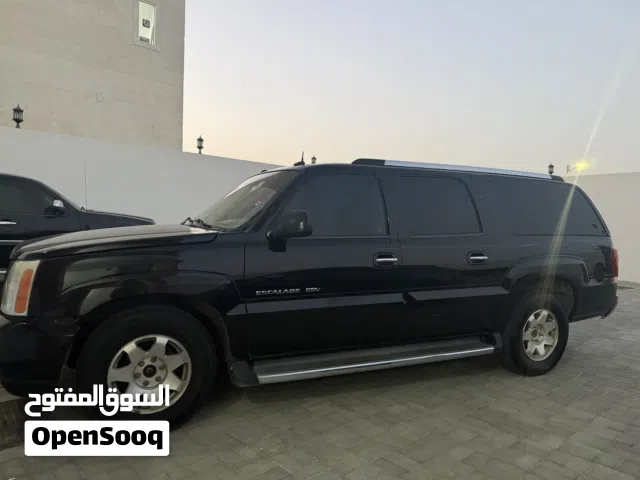 2004 كاديلاك اسكاليد ESV