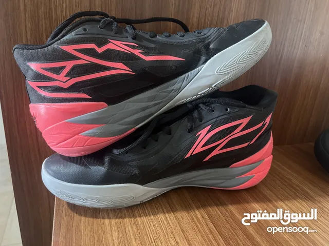 lamelo ball basketball shoes (MB02)