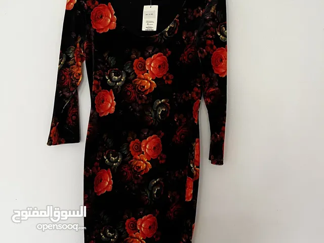 Elegant velvet floral dress