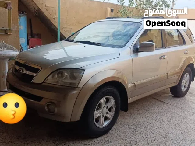 Used Kia Sorento in Basra