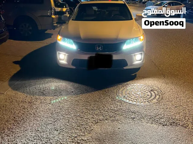 2013 هوندا اكورد Sport