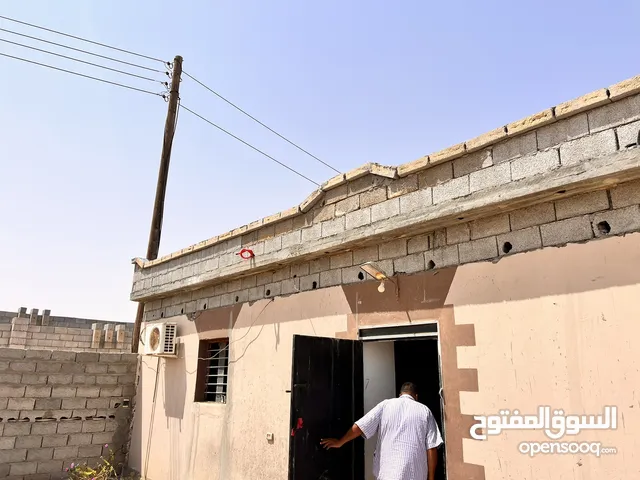 خمس قطع في مقسم للبيع او الاستبدال 4 قطع مجتمعة مساحتها 3335م + قطعة مفصولة في نفس المقسم