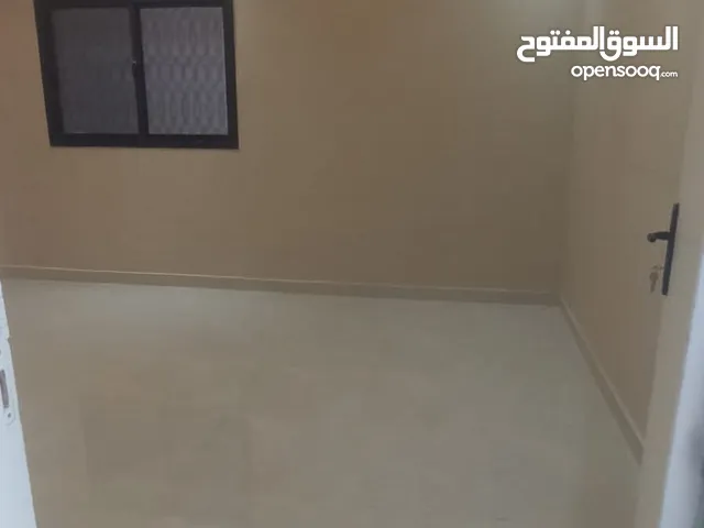 165 m2 3 Bedrooms Apartments for Rent in Jeddah Al Faiha