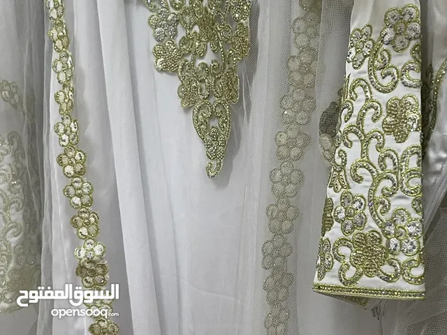 Others Textile - Abaya - Jalabiya in Abu Dhabi
