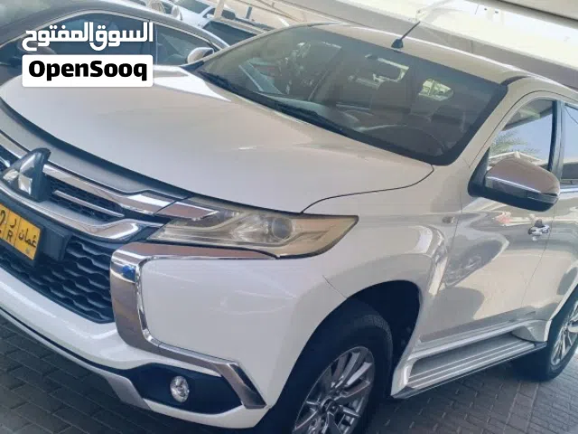2016 Mitsubishi Montero