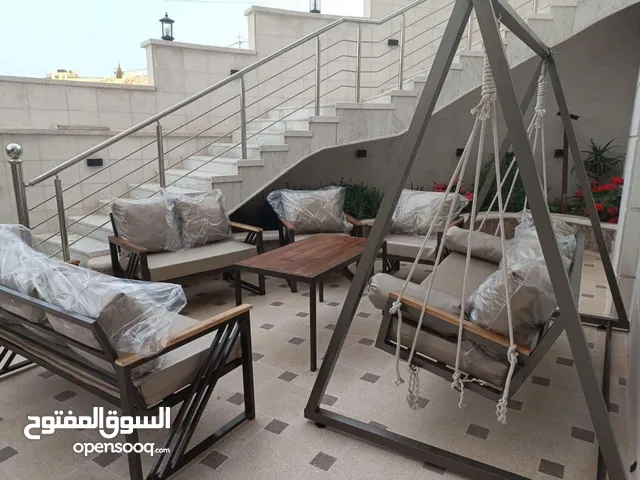 أثاث خارجي و حدائق