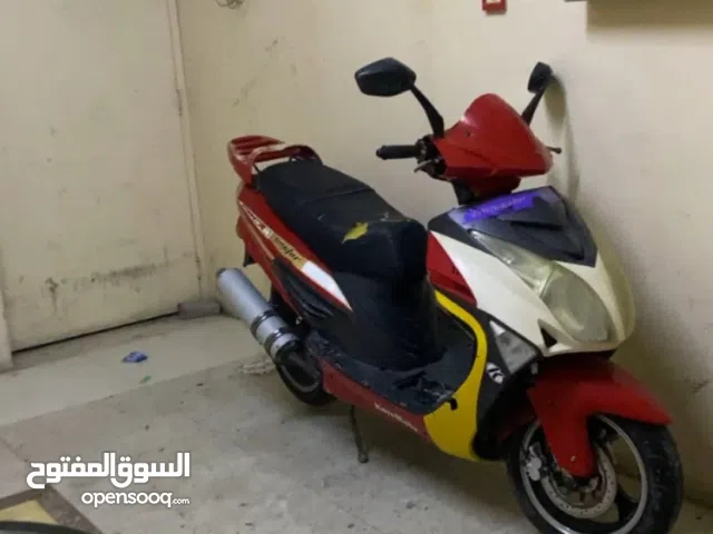 سكوتر للبيع بحاله جيده