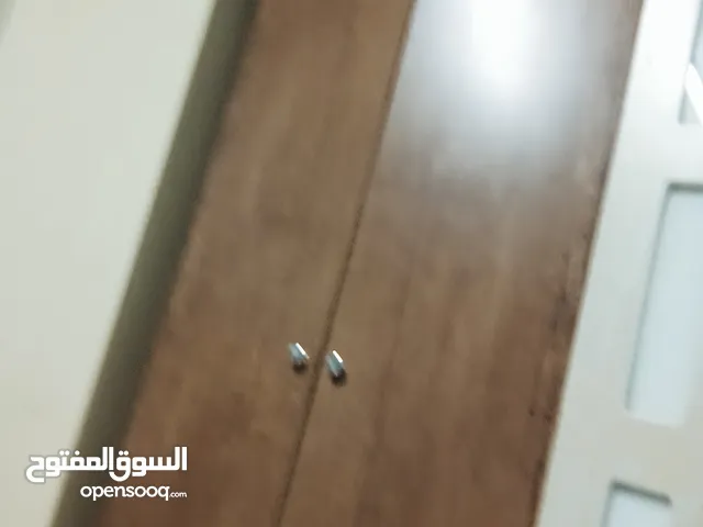 خزانه للبيع السعر 100