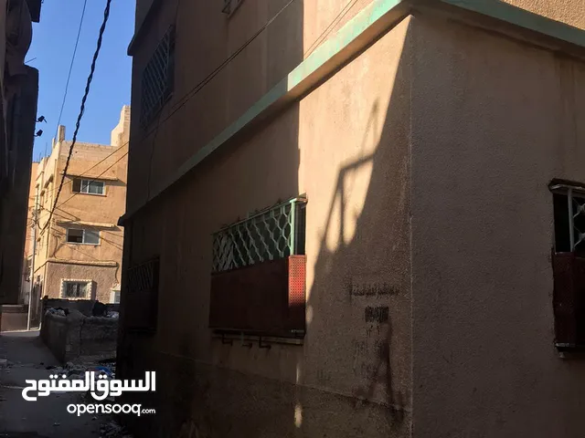 380 m2 More than 6 bedrooms Townhouse for Sale in Zarqa Al ghweariyyeh