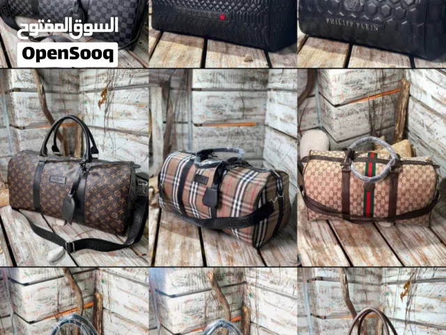شنط فخمة بتصاميم عالمية مناسبة للسفر والرحلات والنادي