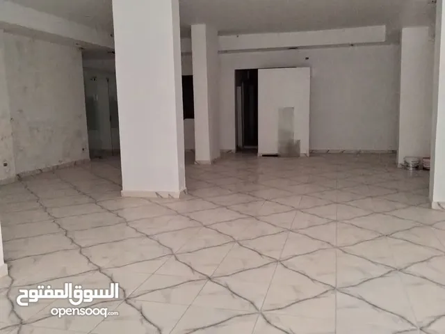 للايجار معرض بشارع مصطفى النحاس