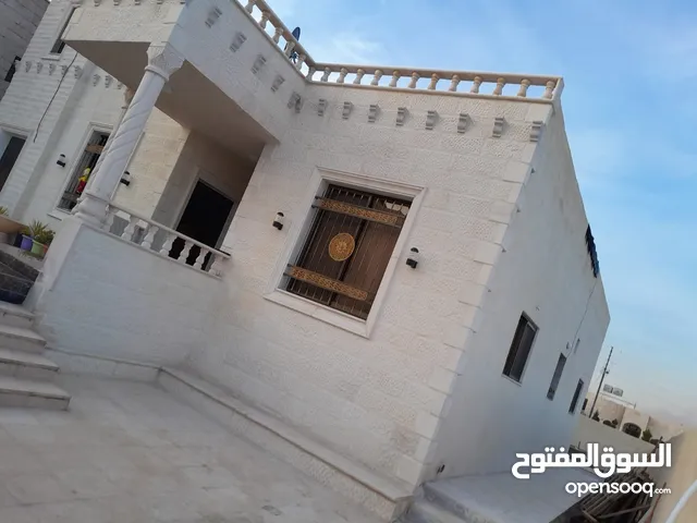 منزل مستقل سحاب ضاحية الاميره ايمان قرب مدرسة خالد بن الوليد