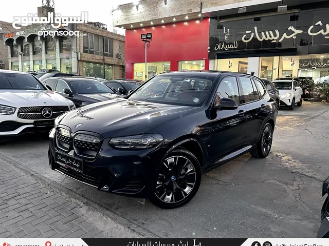 بي ام دبليو الفئة الثالثة iX3 كهربائية بالكامل 2024 BMW iX3 eDrive EV M Sport Night Package