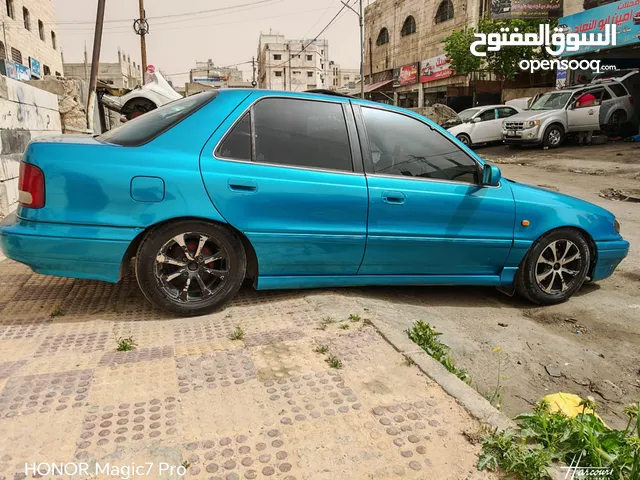 هيونداي أيلنترا موديل موديل 1994 للبيع