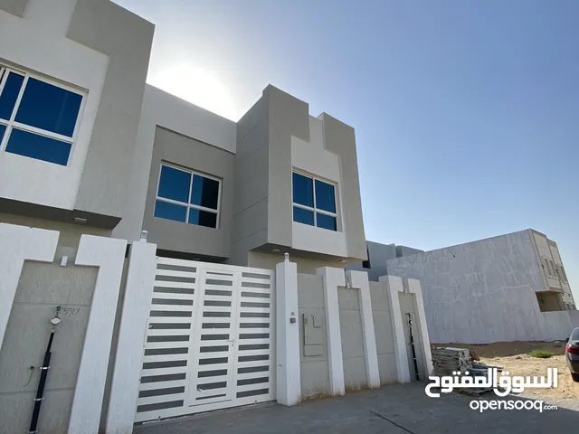 2500 m2 4 Bedrooms Townhouse for Rent in Ajman Al-Zahya