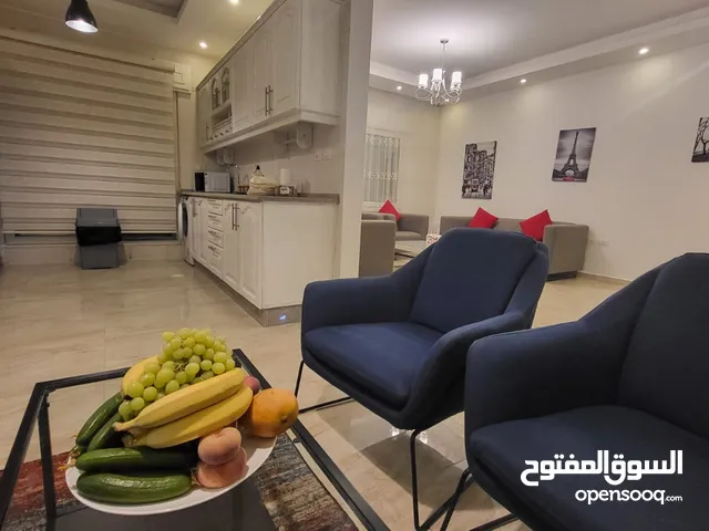 شقة مفروشة ضمن كومباوند