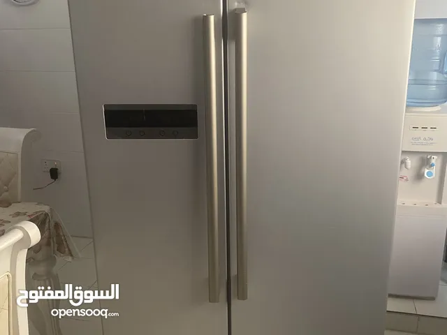 ثلاجة جري للبيع Gree fridge for sale