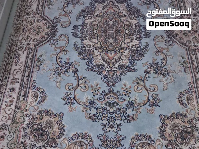 سجادتين كبيرتين