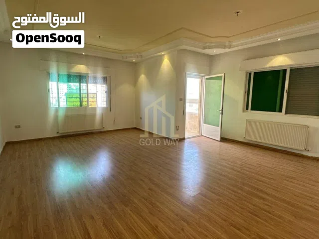 في موقع مميز في ضاحية الرشيد شقة طابق ثاني 187م بتشطيبات راقيه/ ref 9969