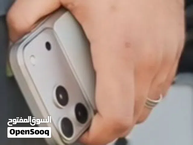 Apple iPhone 11 128 GB in Basra