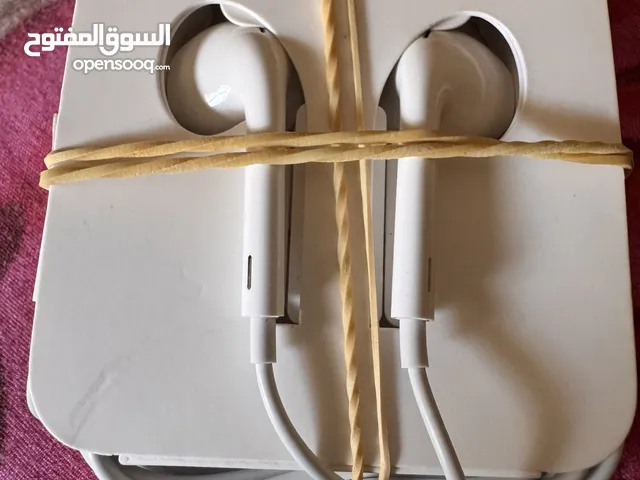 سماعه ايفون جديده سلك وارد أمريكا