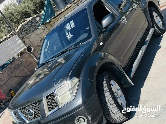 جيب نيسان نيفارا 4*4 تندر مسكر الجيب صلاة النبي زي ما في الصوره مطور وجير الف الف الجيب قانوني