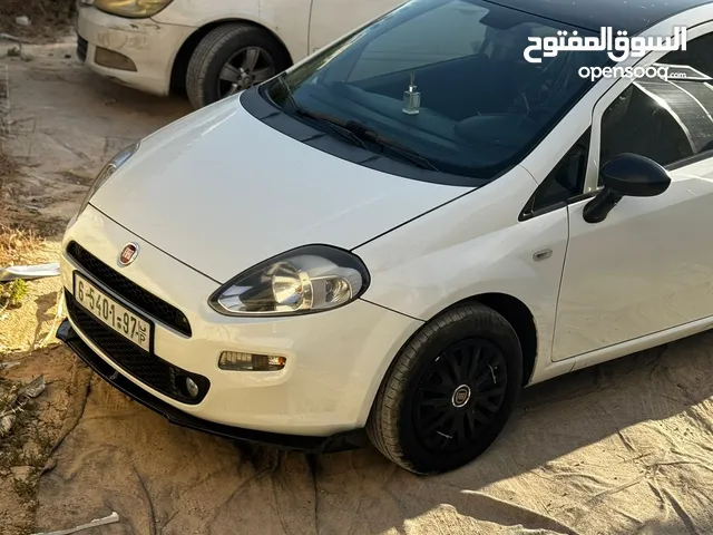 سياره ڤيات للبيع