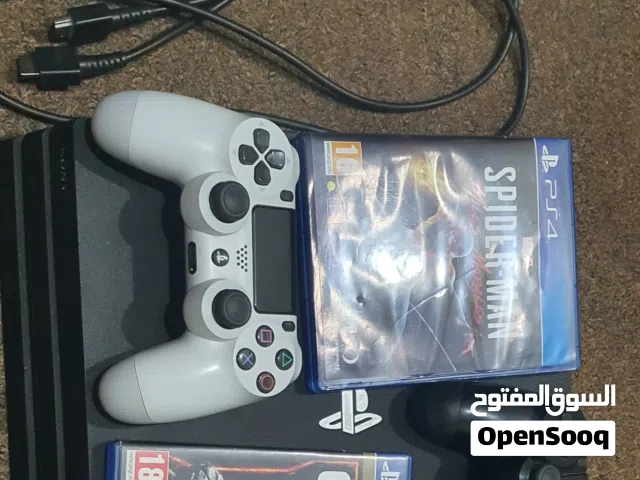 playstation 4 pro with 2 original controllers and 2 discs جهاز بلايستيشن 4 برو مستعمل مع ذراعين تحكم