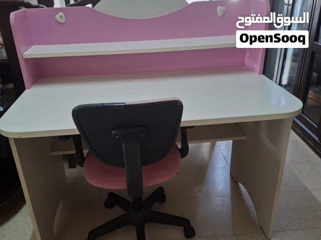 مكتب دراسه للبيع