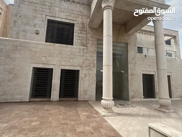 800 m2 3 Bedrooms Villa for Rent in Amman Daheit Al Rasheed