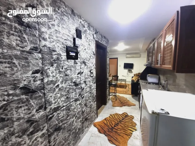 70 m2 Studio Apartments for Rent in Amman Abdoun