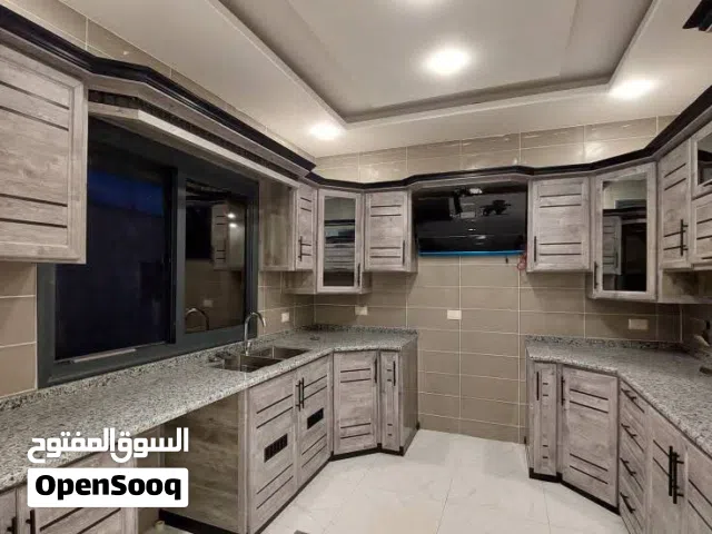 زياد مودرن كلاسيك تفصيل جميع انواع المطابخ الصلد ولامنيت( والصيانه العاله )