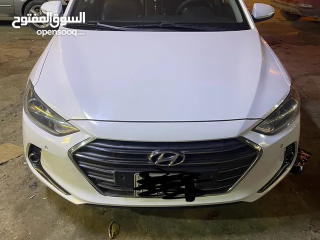 Used Hyundai Elantra in Baghdad