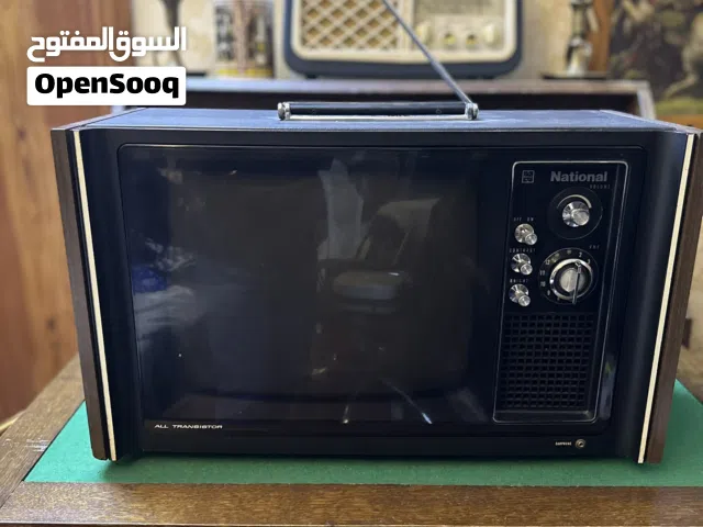 للبيع تلفزيون من النوادر فينتج National – All Transistor من زمن الأبيض والأسود والزمن الجميل