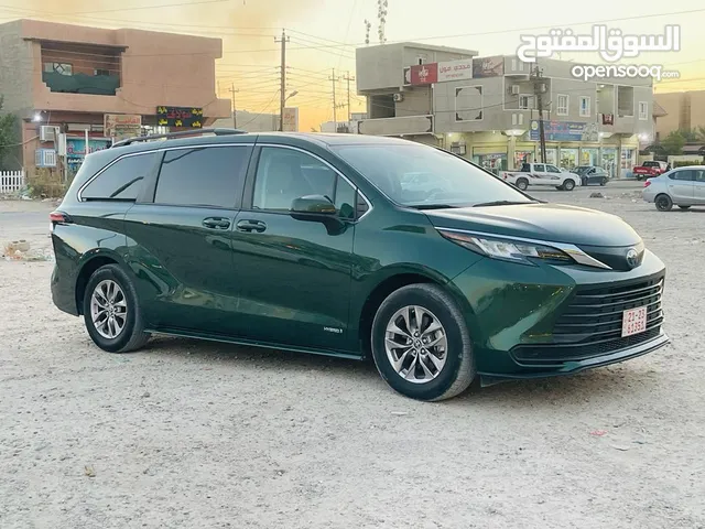 Toyota Sienna 2021 in Saladin