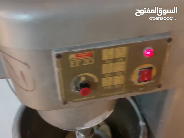 بترينة عرض ستانليس خفاقة صناعة بريطانية تحكم سرعات كهربائي