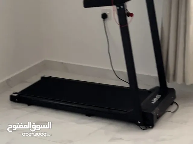 الة مشي و ركض يتحمل وزن الى 120 كيلو
