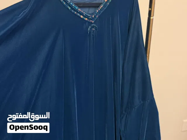 دراعة زرقاء مخمل فاخرة للبيع