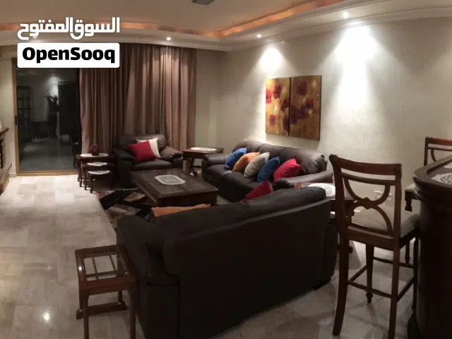 شقة مفروشة سوبر ديلوكس مساحة 375 م للإيجار في منطقة الرابية