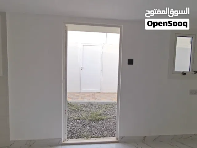 Unfurnished Yearly in Al Ain Zakher