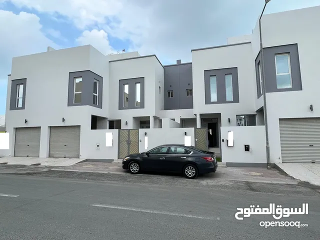 0 m2 4 Bedrooms Villa for Sale in Muharraq Hidd