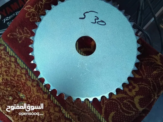 مطلوب ترس كاتينة لي كوازاكي فولكان كلاسيك موديل 2005 او ترس ستندر تركب عليه كتينة رقم 530